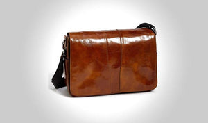 Men: Why You Deserve A Designer Leather Bag?