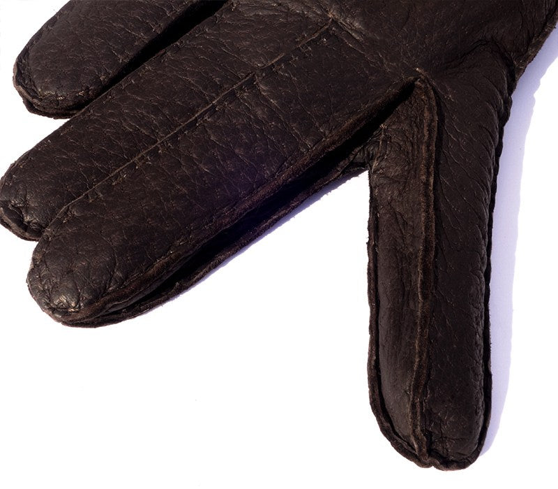 alpamayo black peccary gloves