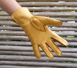 huascaran yellow peccary gloves